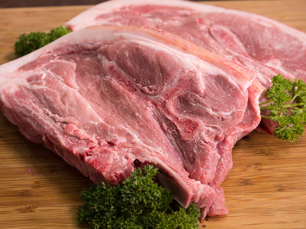Pork shoulder chops/kg