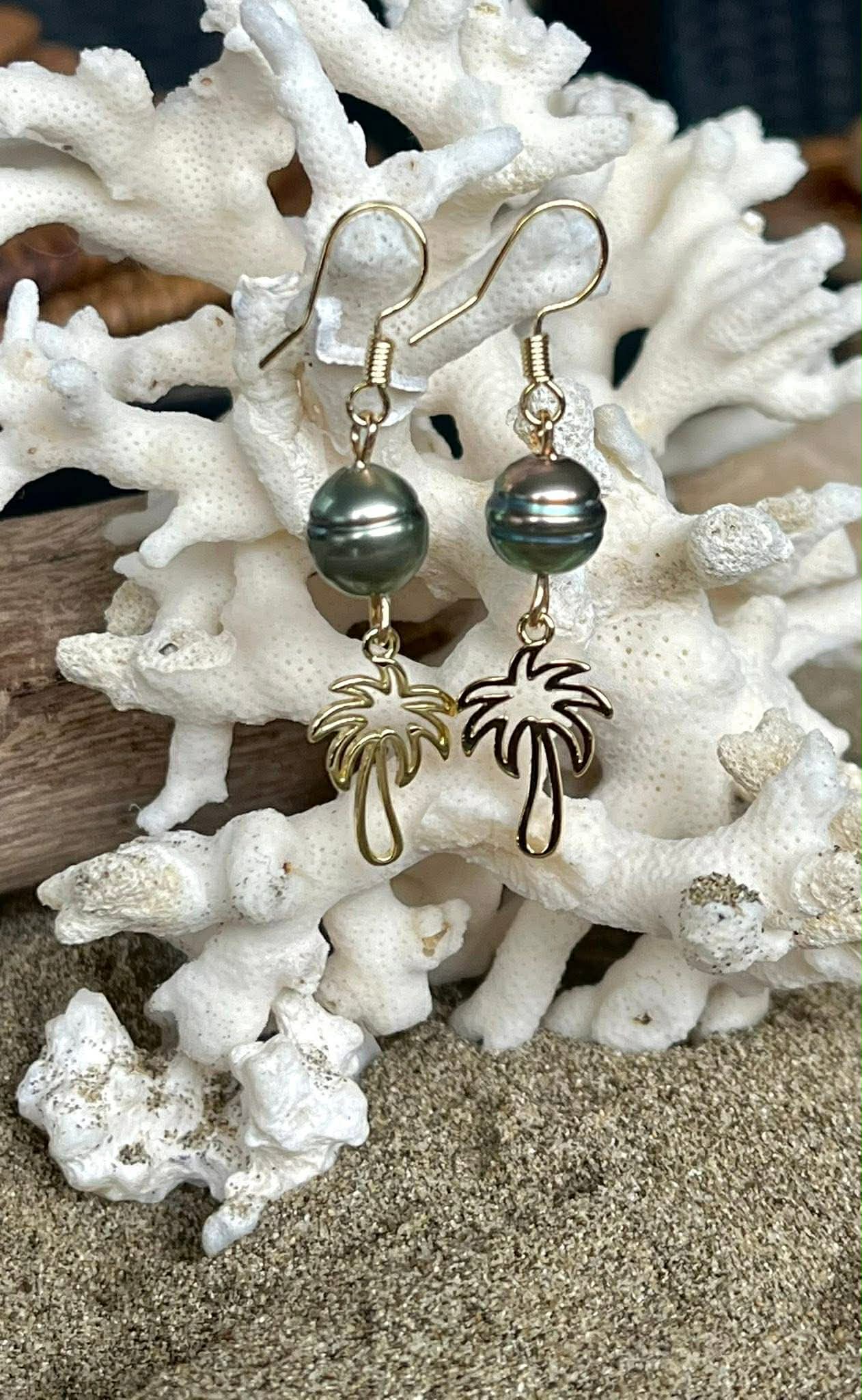 Pearls with charms earrings