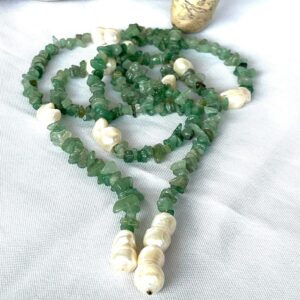 Jade with mother of pearls